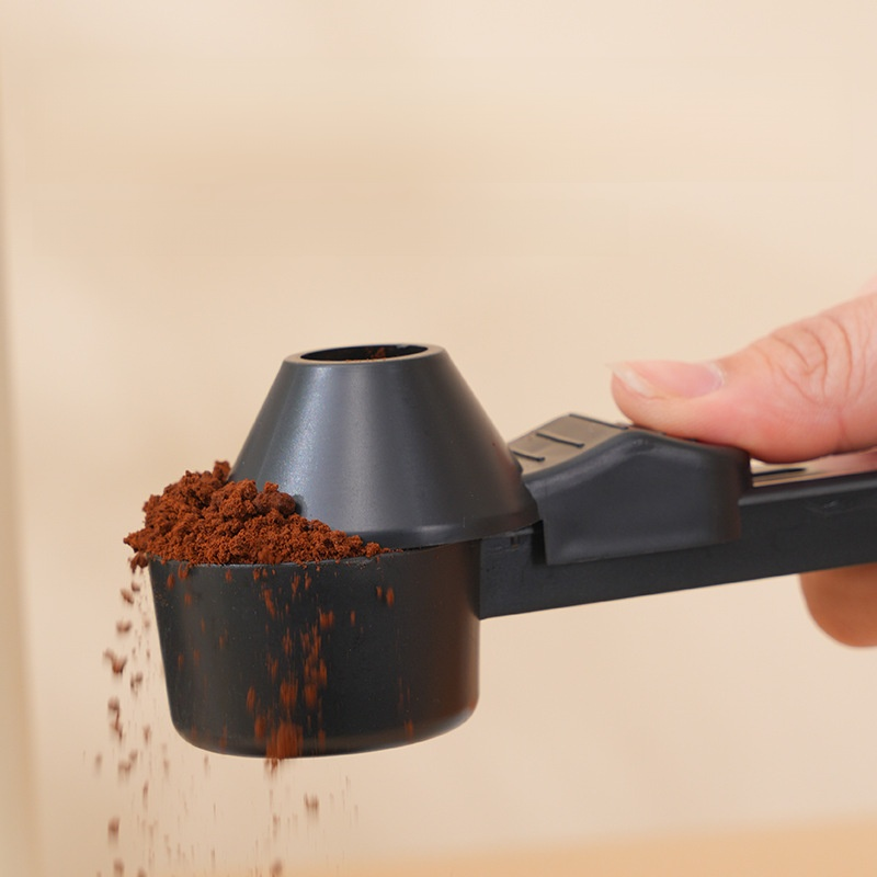 Leak-Proof Large Capacity Coffee Round Spoon with Long Handle and Anti-Slip Design