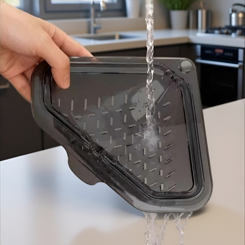 Magnetic drain basket
