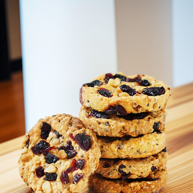 チアシードクランベリーオートミールクッキー