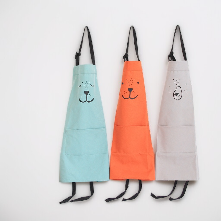 親子でお揃いのコットンエプロン