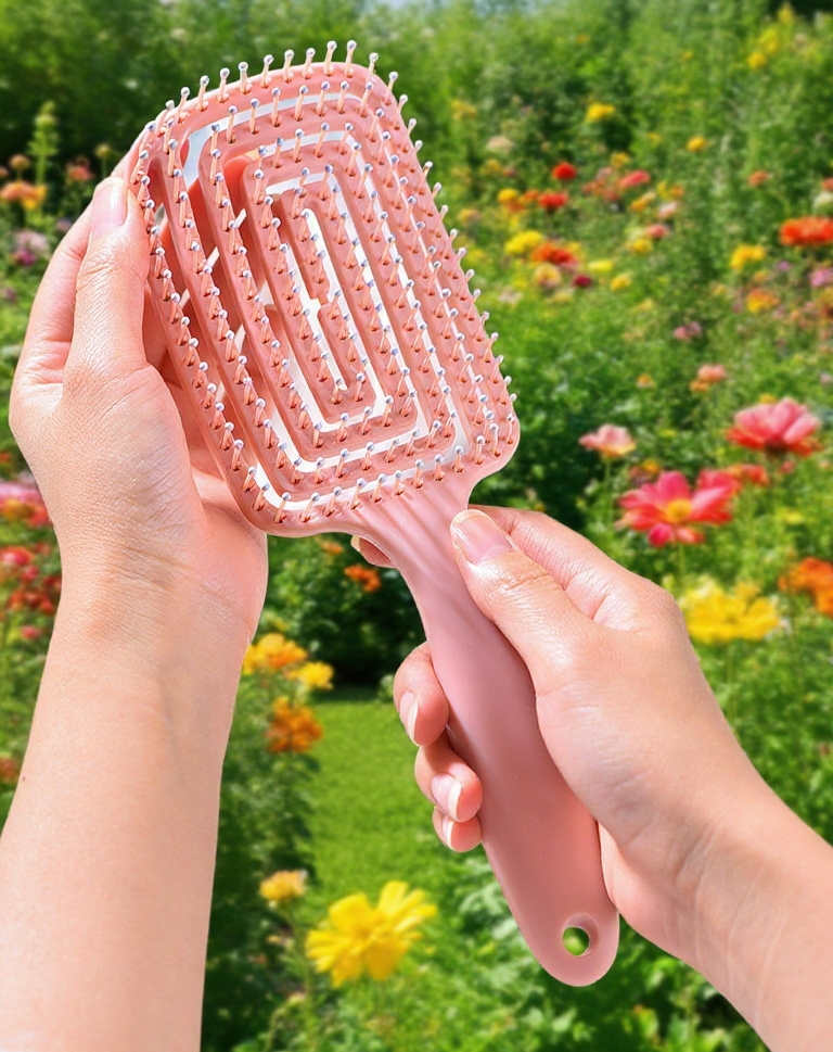 모발 케어에 적합한 두피 마사지 브러시