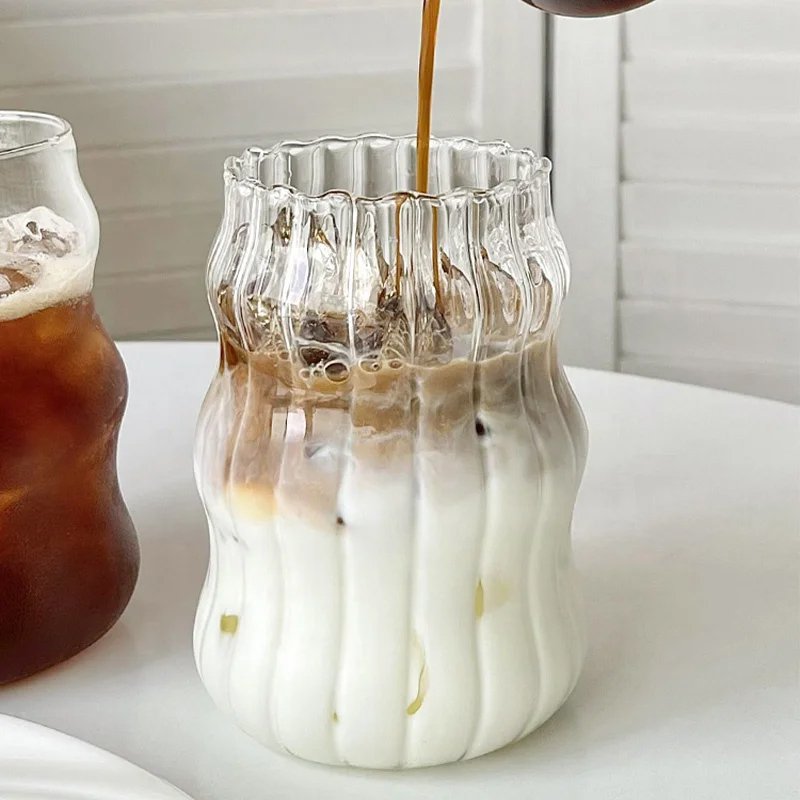 빈티지 잔 독특한 모양 물결 모양 커피 잔