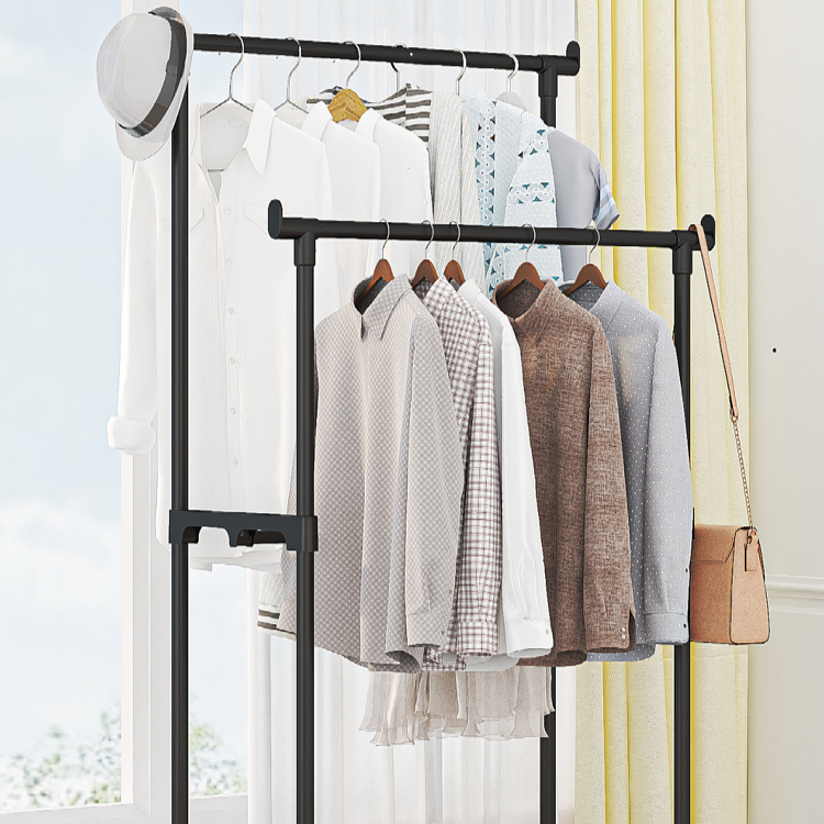 Freistehendes Garderobenregal mit Doppelstange und Schuhablage