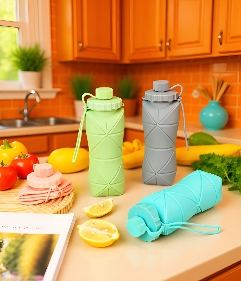 튼튼한 실리콘 재질의 물병 상세 이미지