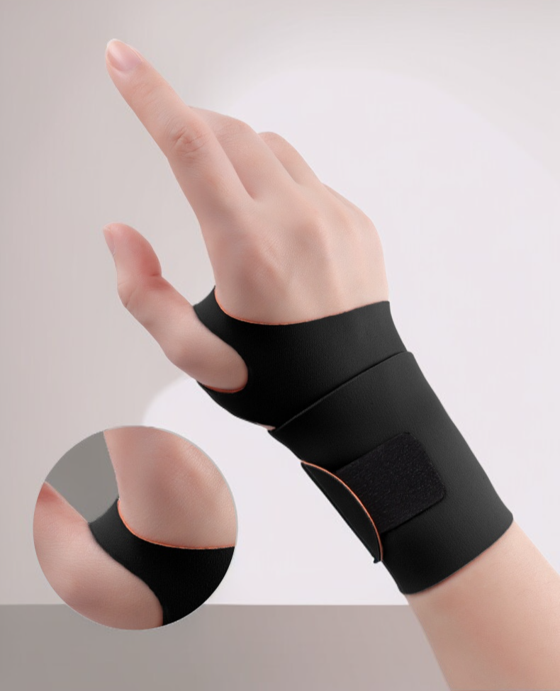 リハビリ中の手首に最適なサポーター装着写真