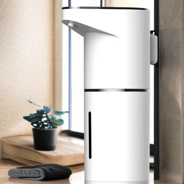 Detalle del sensor inteligente del dispensador de jabón