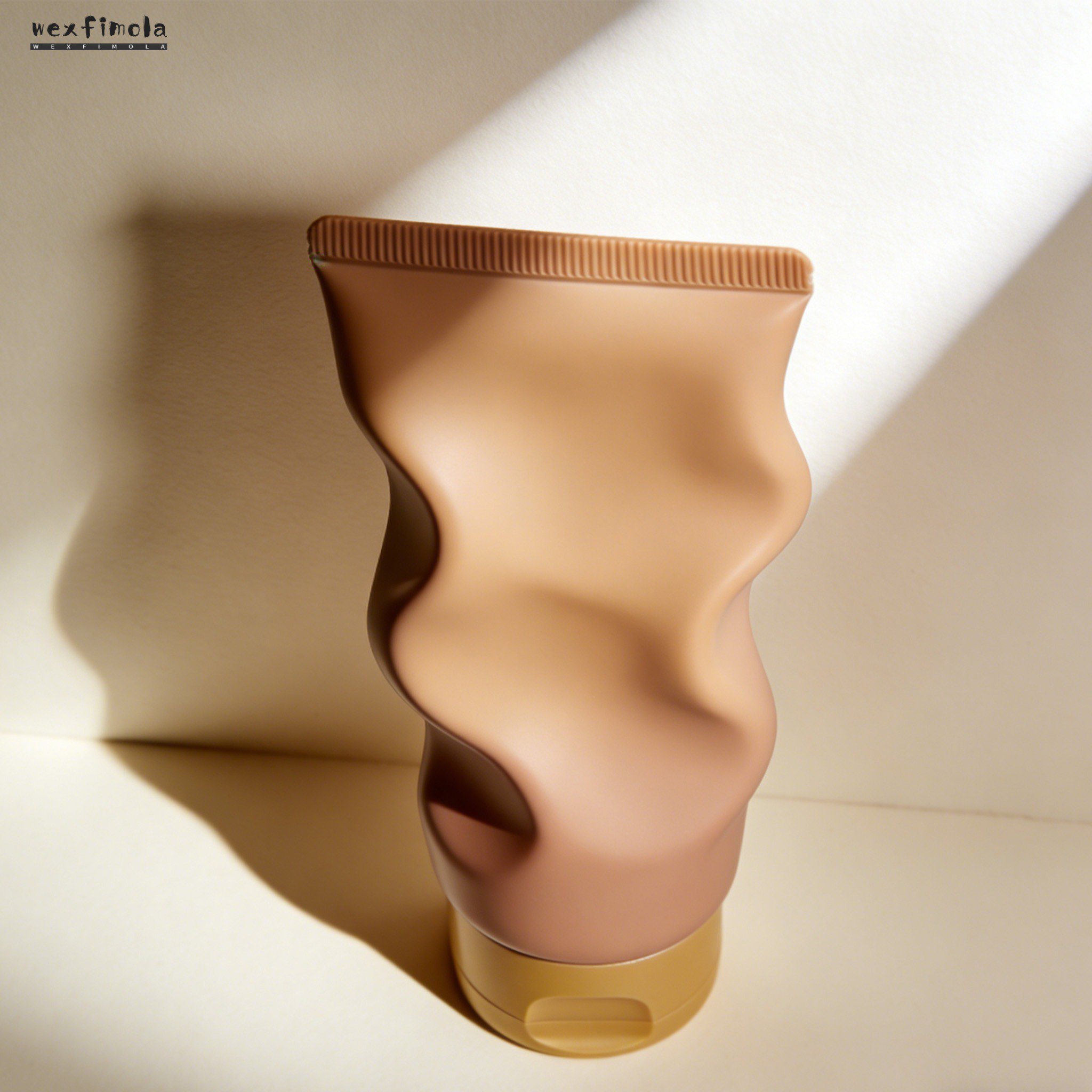 โฟมล้างหน้าสำหรับผิวแพ้ง่ายและบอบบาง