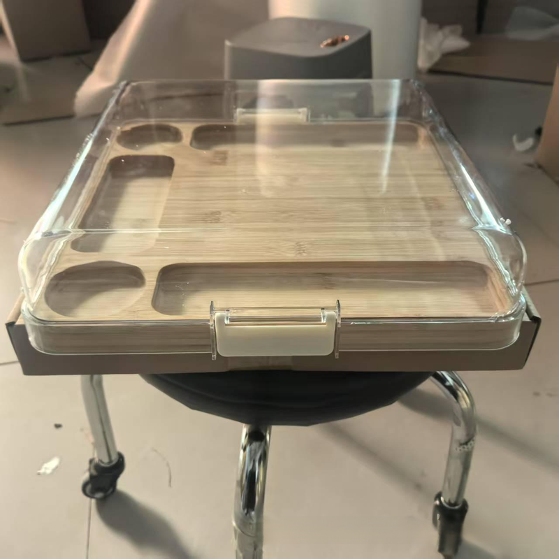Bamboo divided cooked food tray