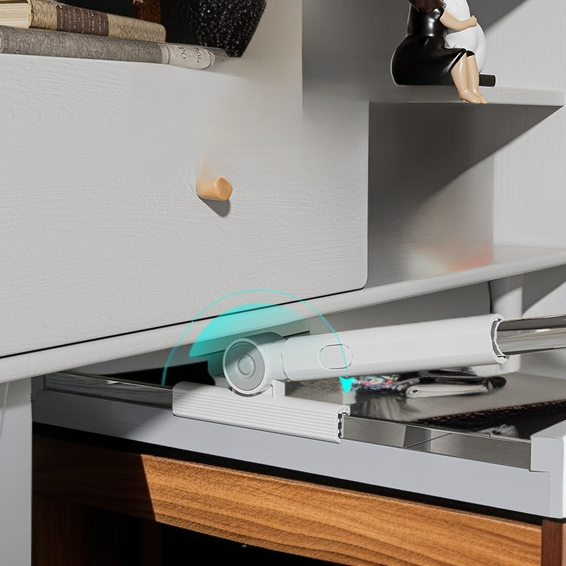 多機能マジックスイーパーで浴室の髪の毛を簡単に掃除