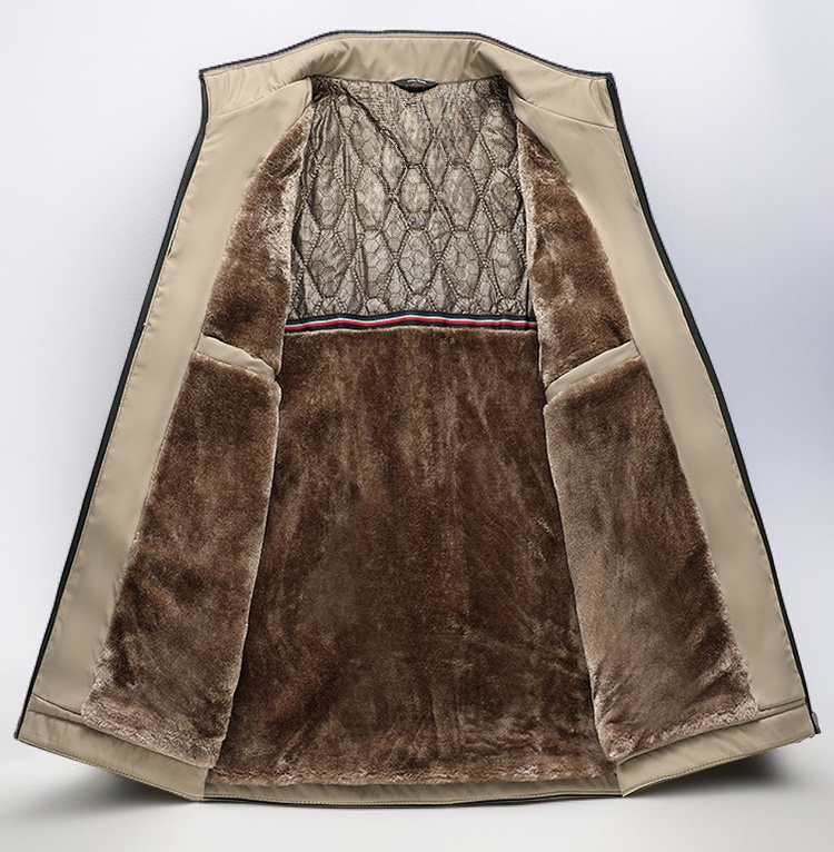 남성용 밍크 플리스 자켓 착용 예시