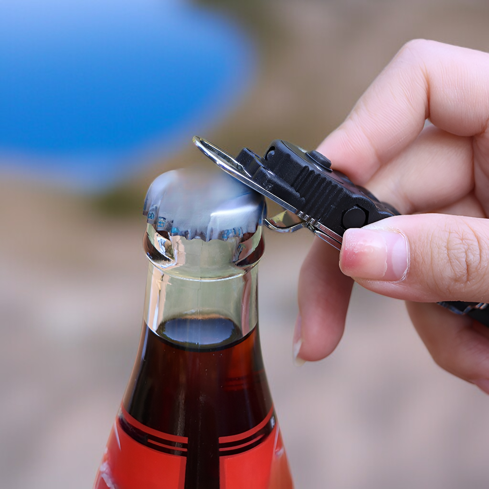 Portable screwdriver set with multiple bits