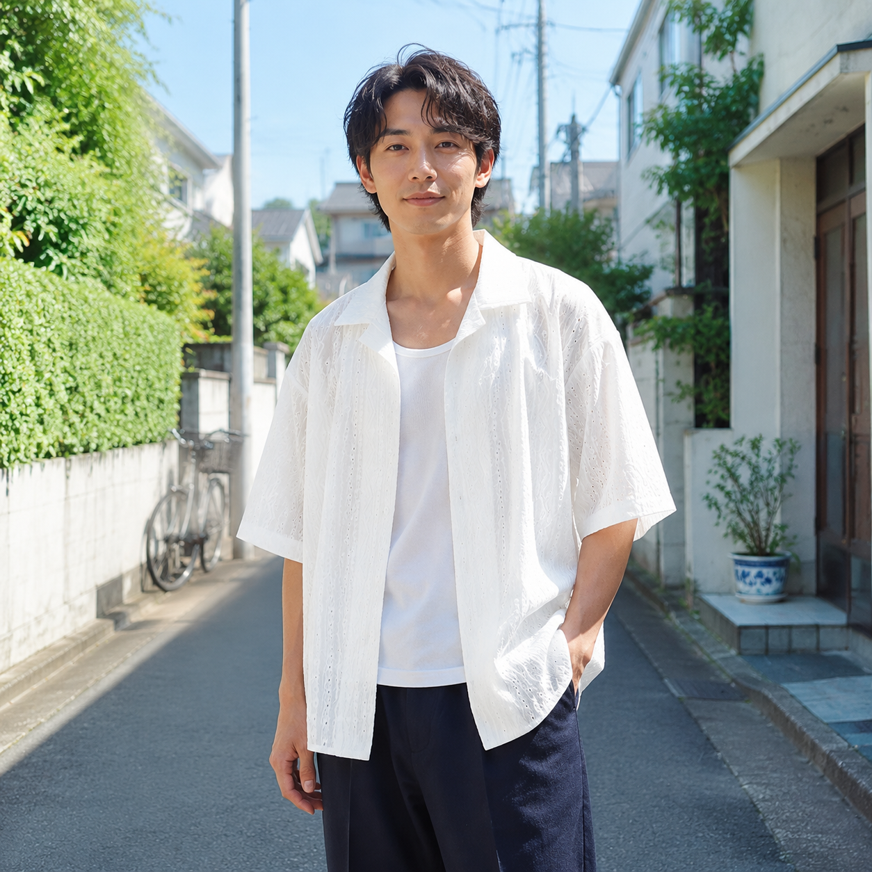 新作アイスシルク半袖シャツ メンズ 夏用 薄手 通勤風 ゆったりカジュアルシャツ