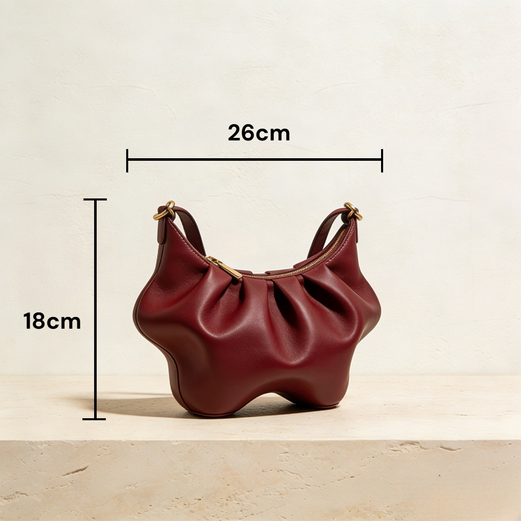 肩にかけたショルダーバッグの着用イメージ