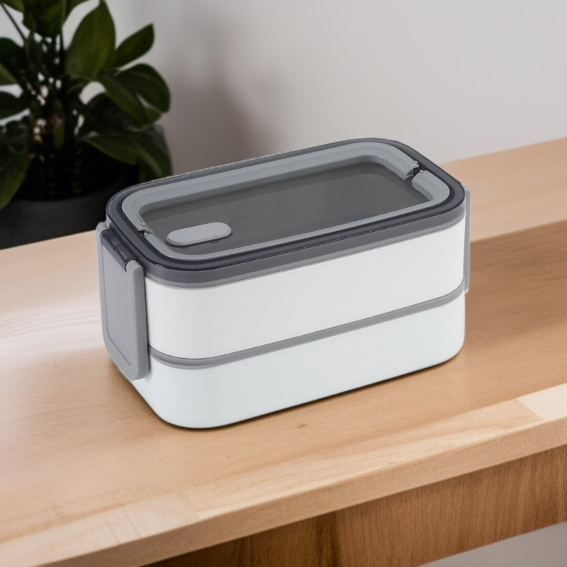 Nowy plastikowy pojemnik na lunch dla uczniów