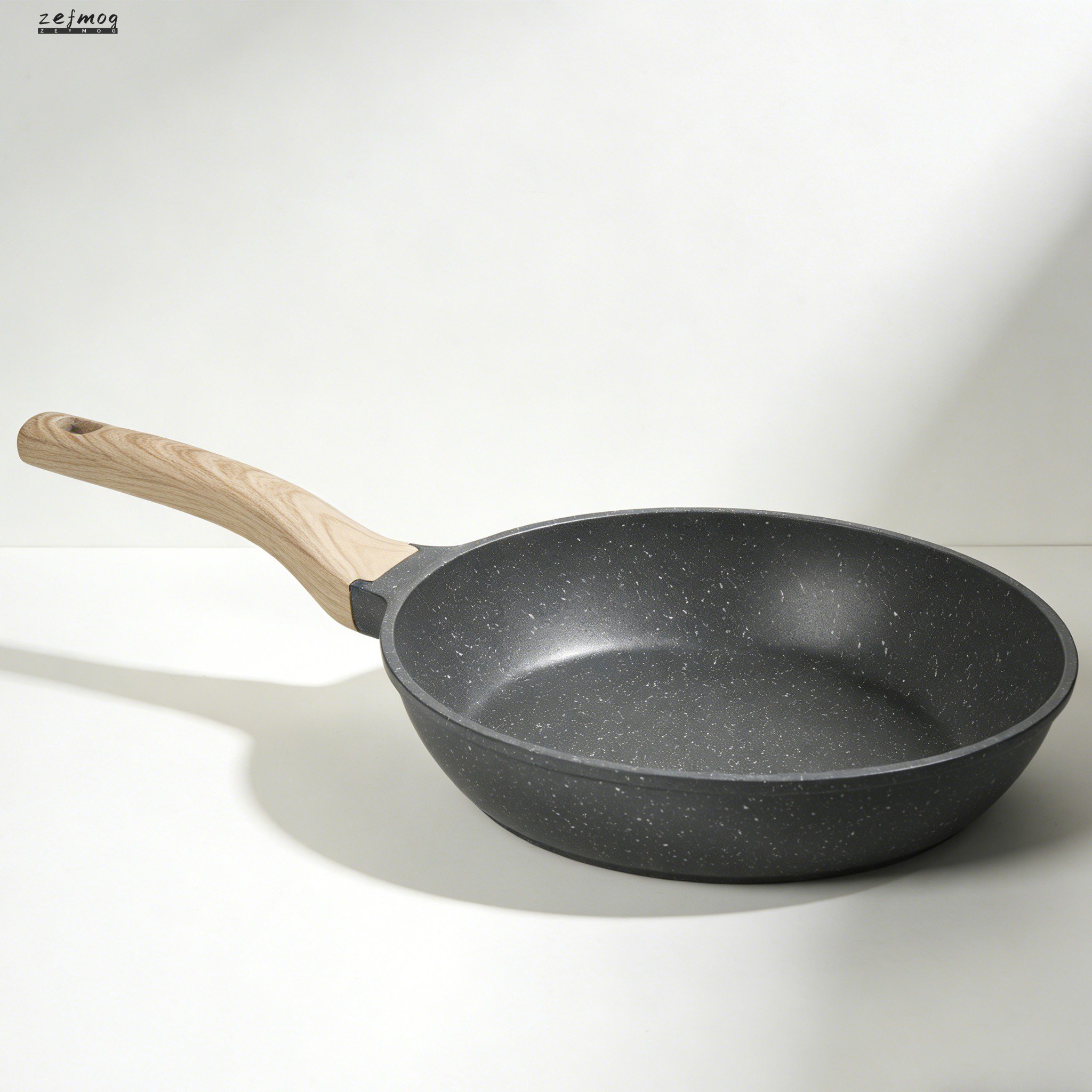 多機能フライパン