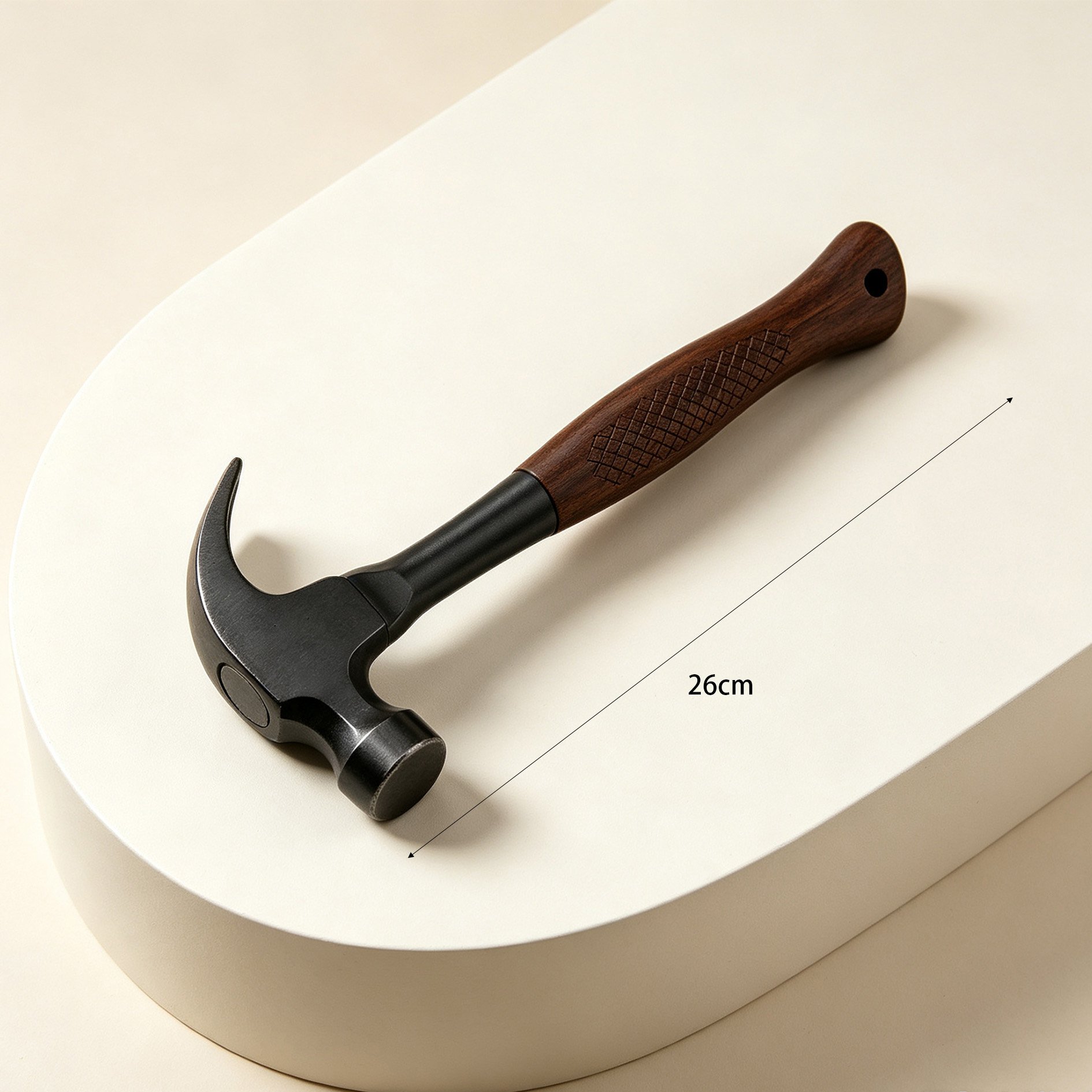 Claw hammer for carpentry and construction