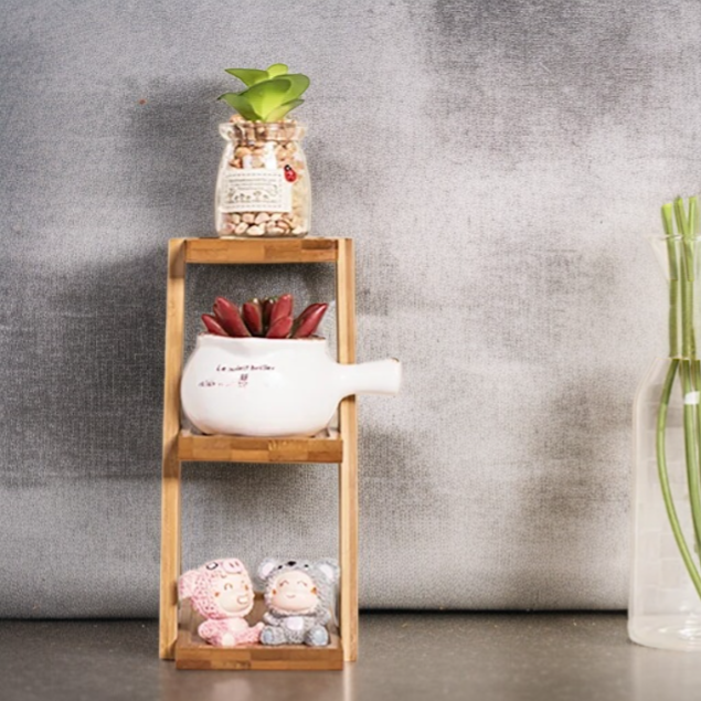 ナチュラルな竹素材のフラワースタンド