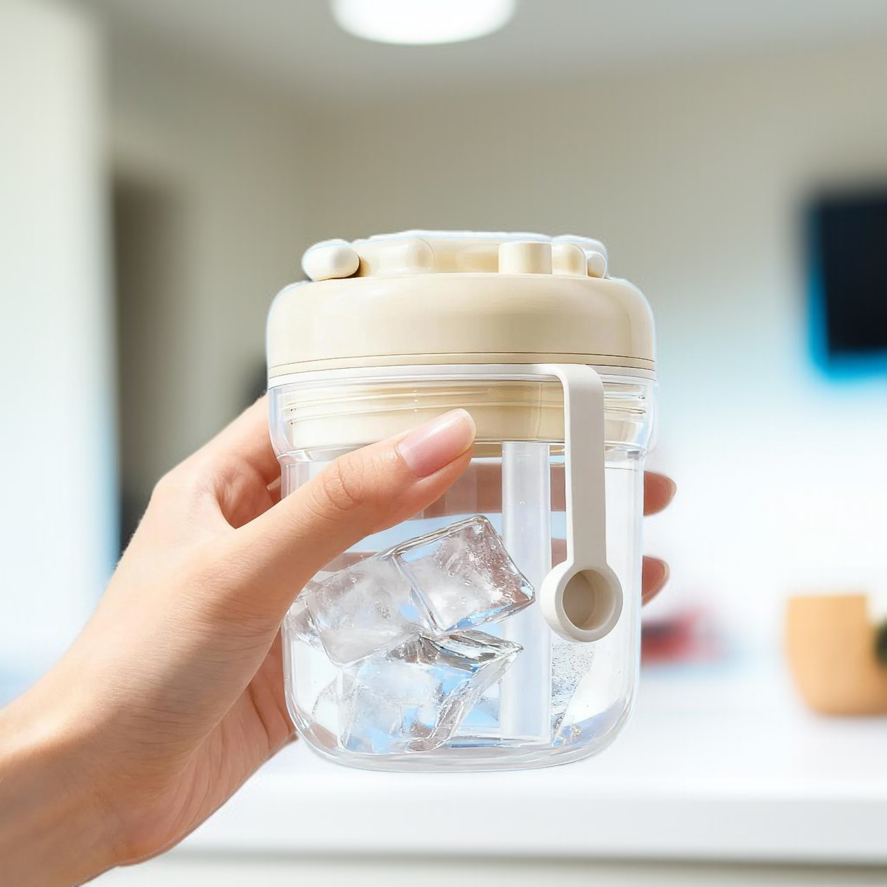 Nyári jégkockatartó és jégpohár kombináció