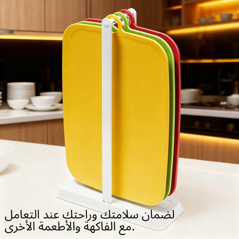 طقم لوح تقطيع وسكاكين للفواكه