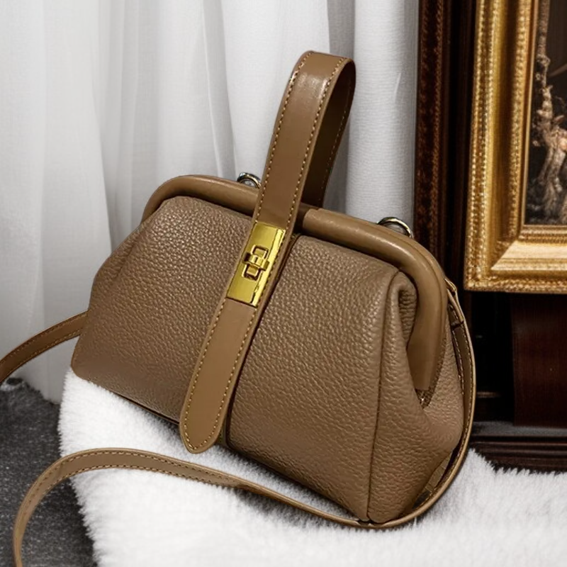 حقيبة يد صغيرة بتصميم جديد وملمس أنيق، حقيبة كروس بودي مريحة للنساء