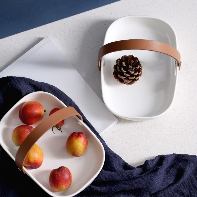 圓盤皮革提把餐具