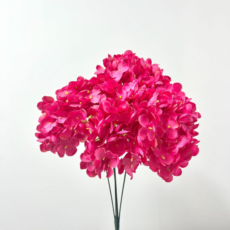 Fleurs artificielles rose rose