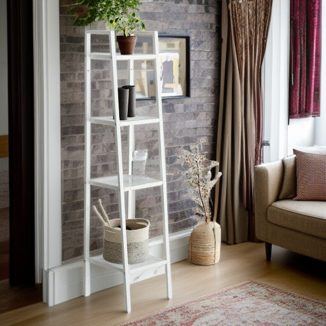 거실 바닥 사다리꼴 선반 