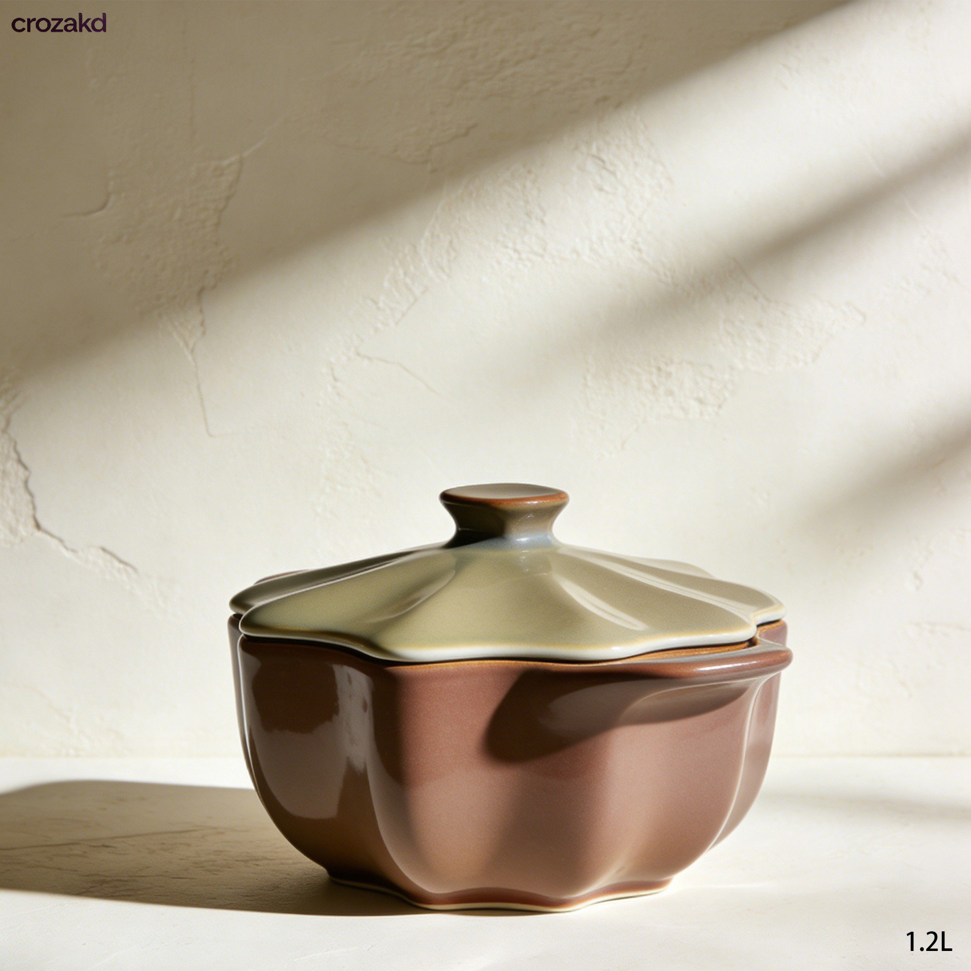 Keramiktopf mit glatter Oberfläche und elegantem Design