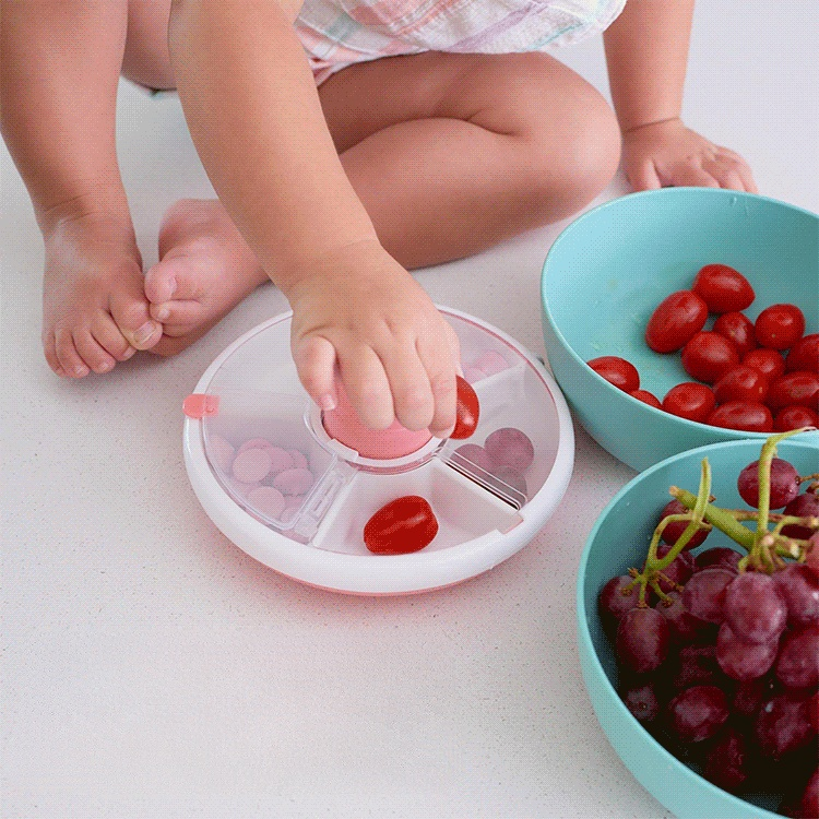 Rotating Snack Container with Lid
