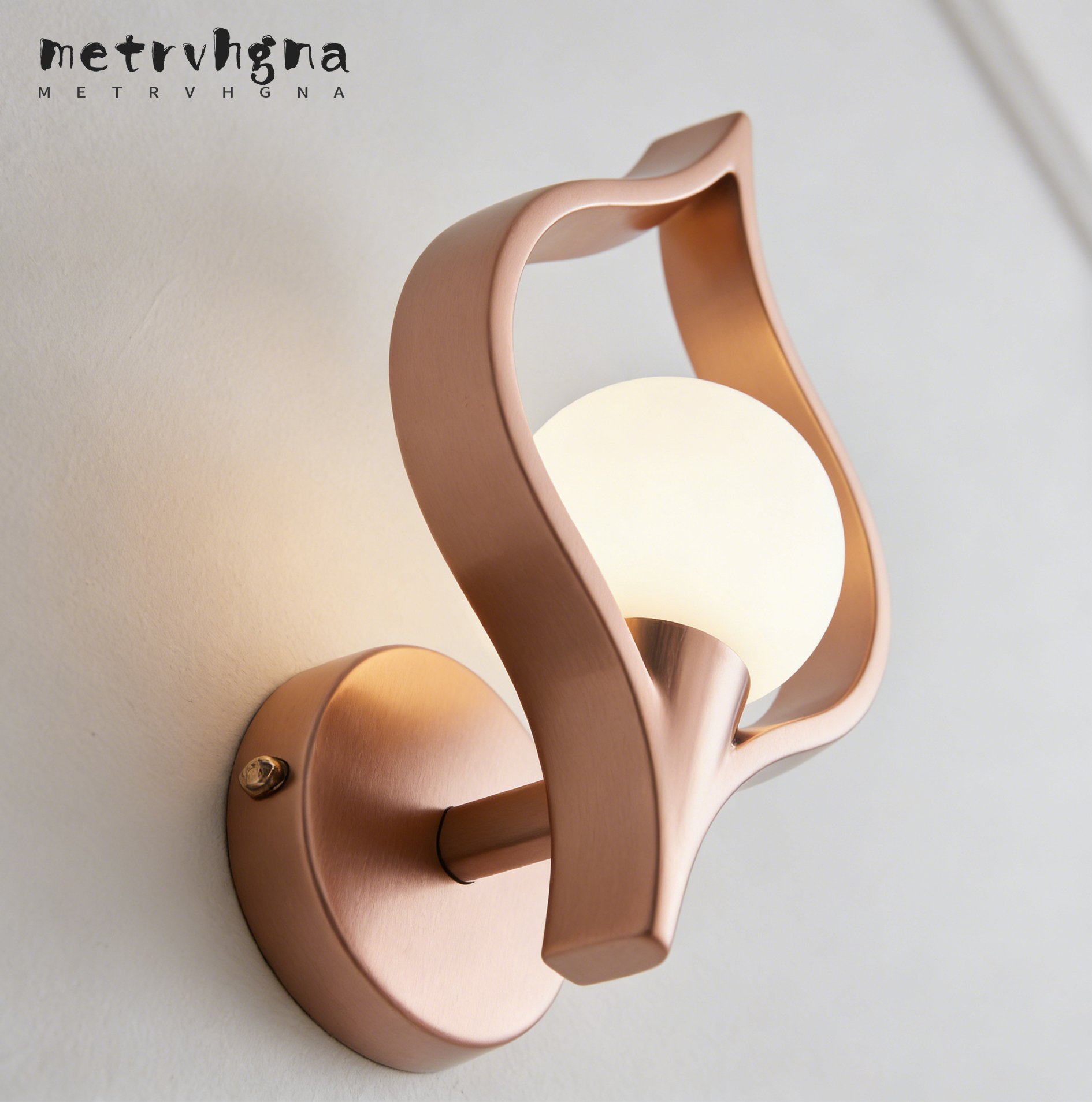 โคมไฟติดผนังทันสมัย