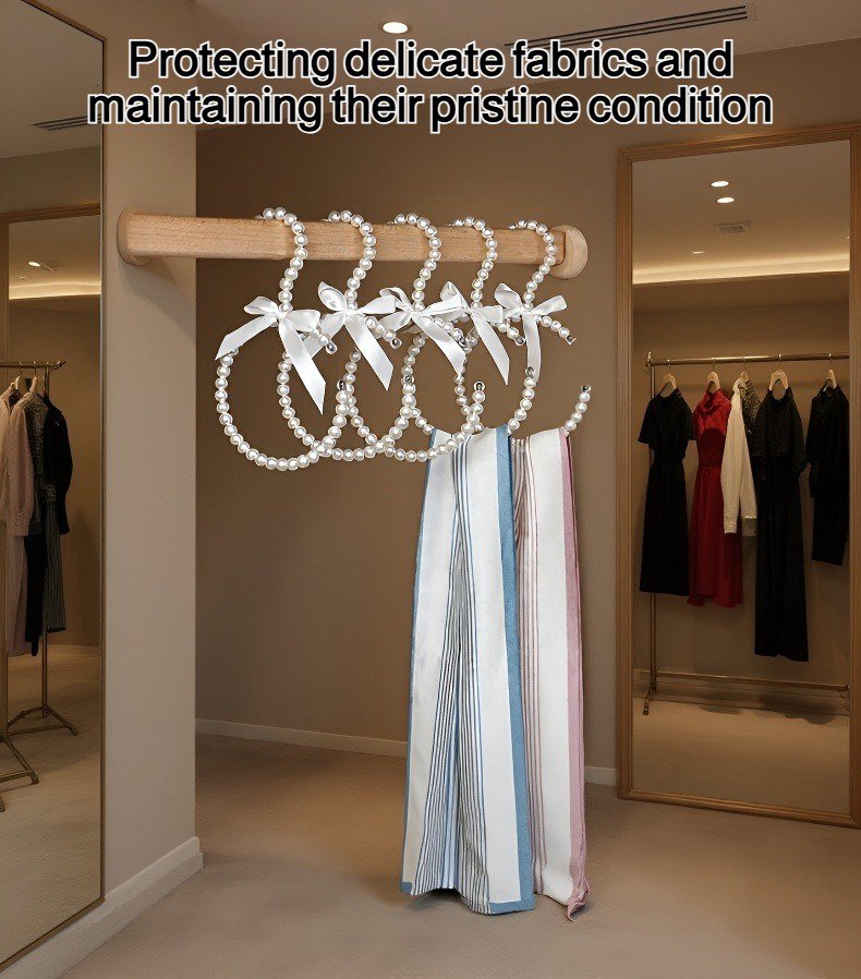 Luxury Pearl Non-Slip Clothes Hook close-up view