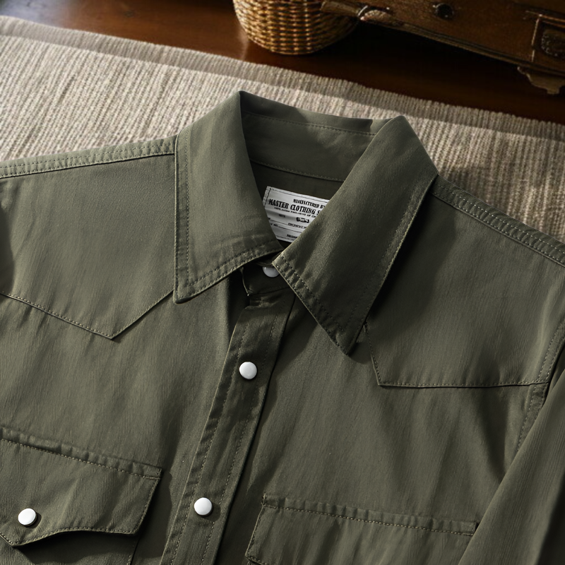 メンズ無地ヘリンボーン作業シャツ 瑪瑙ボタン付き新作長袖