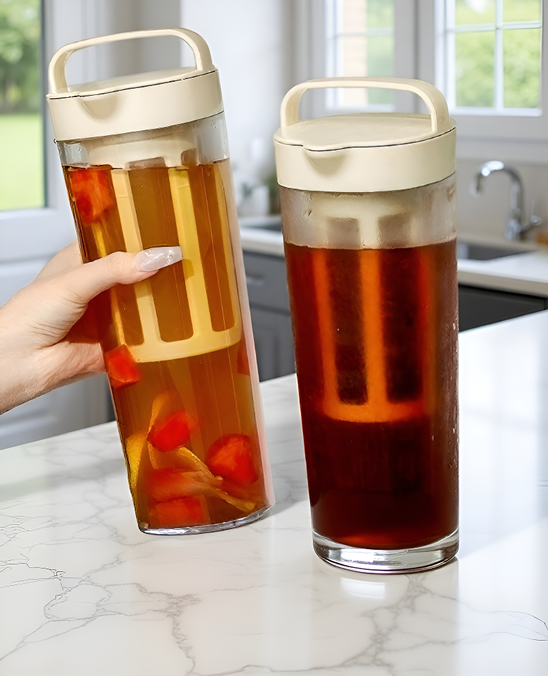 Eleganter Wasserkrug für kalte Getränke