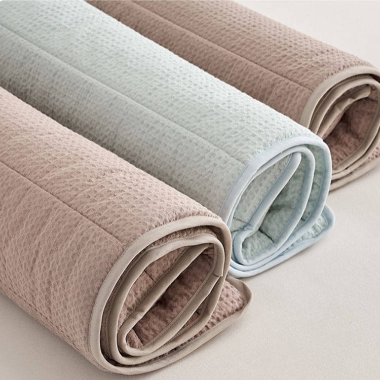 หมอนเดินทางที่ต้องมีติดตัว พร้อมที่รองรับคอปรับระดับได้