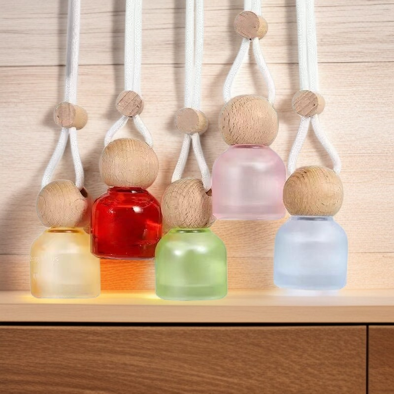 香薰瓶細節特寫與瓶身設計