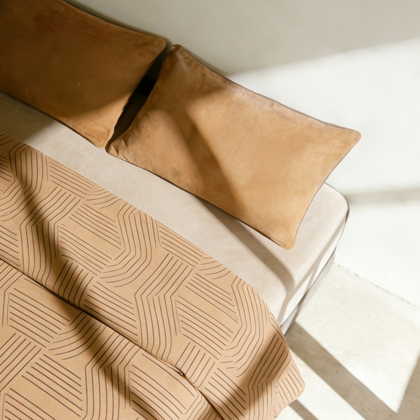 Juego de sábanas de cuatro piezas para cama