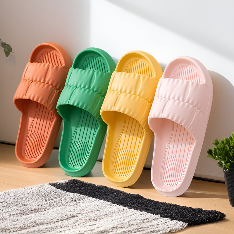 時尚夏季家居拖鞋，穿脫方便，易於清潔
