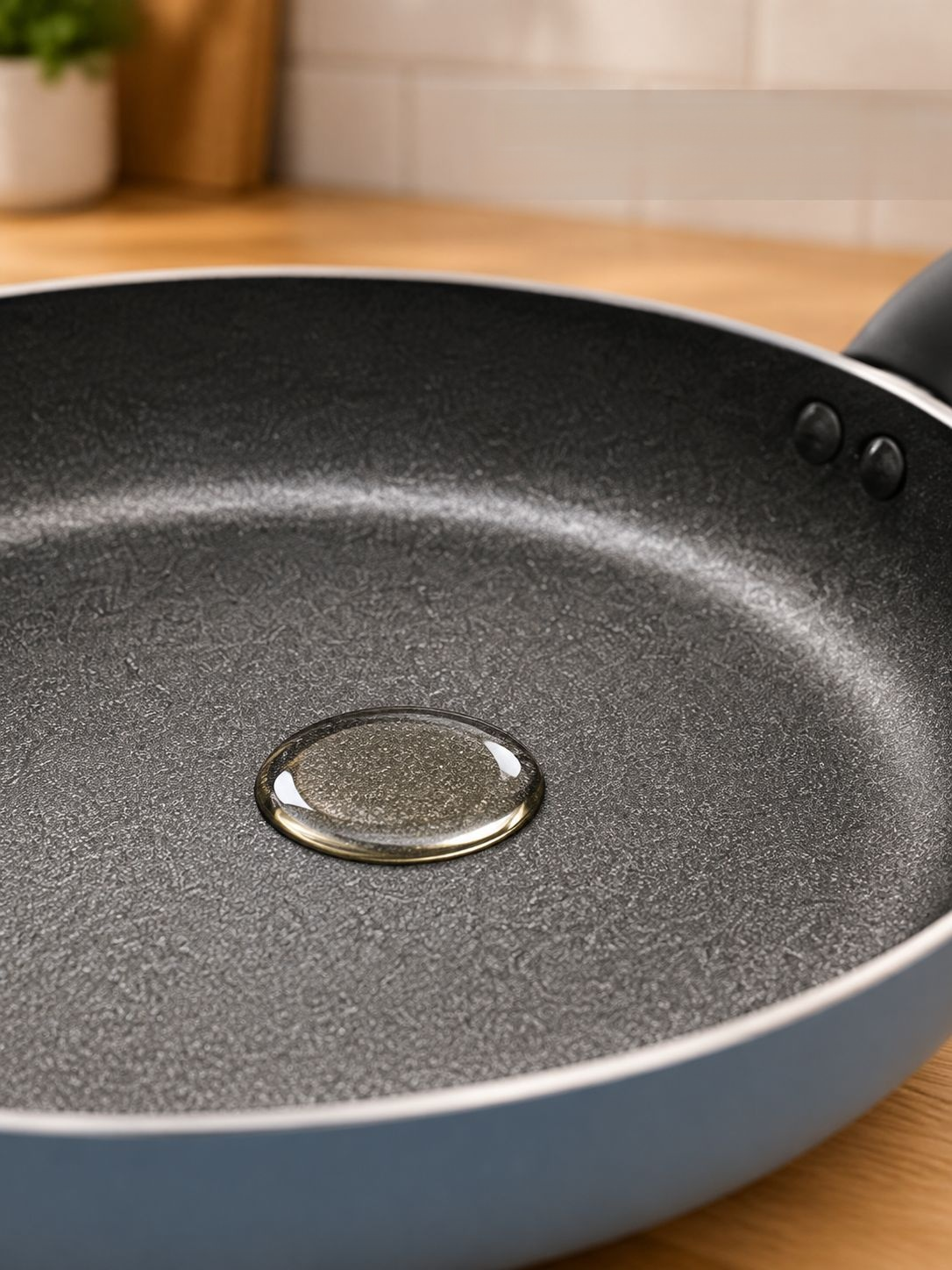 Poêle Supor antiadhésive pour cuisson de crêpes maison