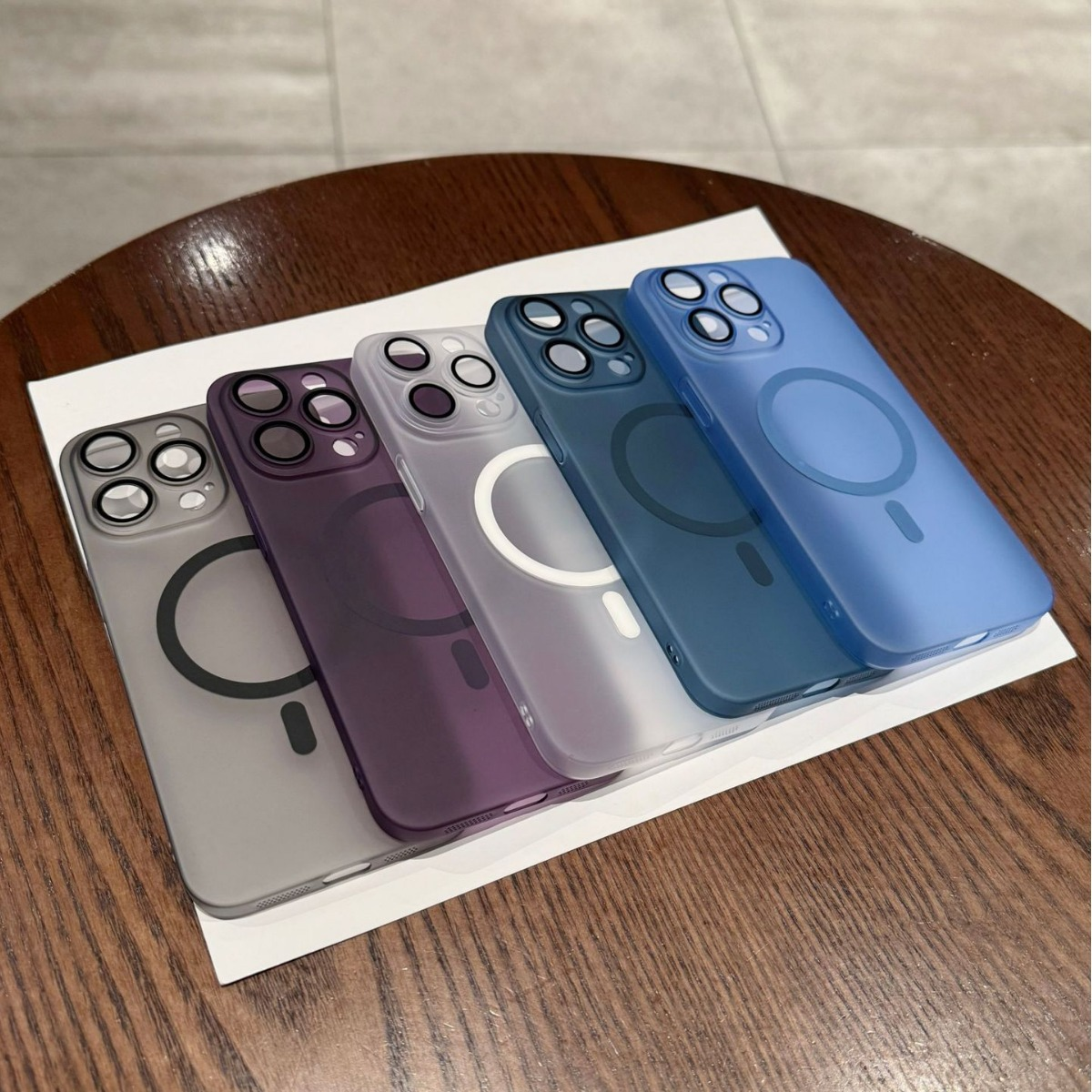 iPhoneケース アイスミストマット磁気吸着テールタイプ