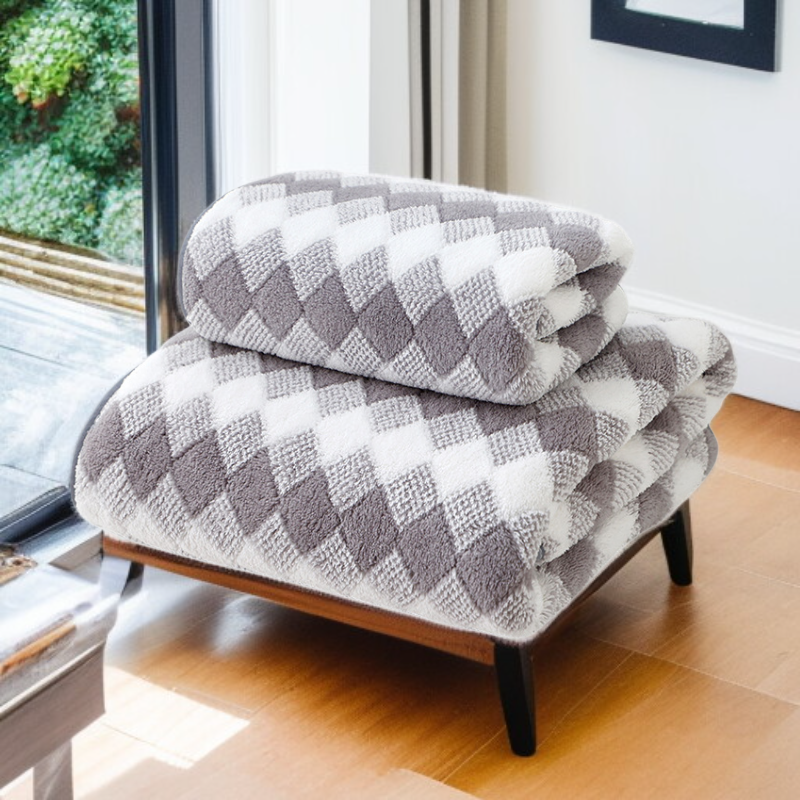 ダイヤモンドチェック柄タオル