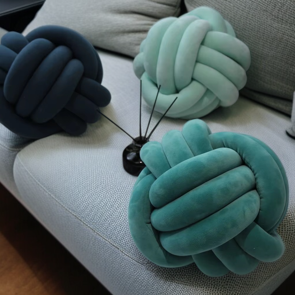 手編み北欧風変形ノットボールぬいぐるみソファークッションお昼寝枕カバー