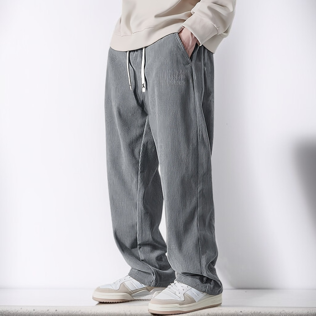 늘어지는 코듀로이 느낌의 남성 캐주얼 팬츠