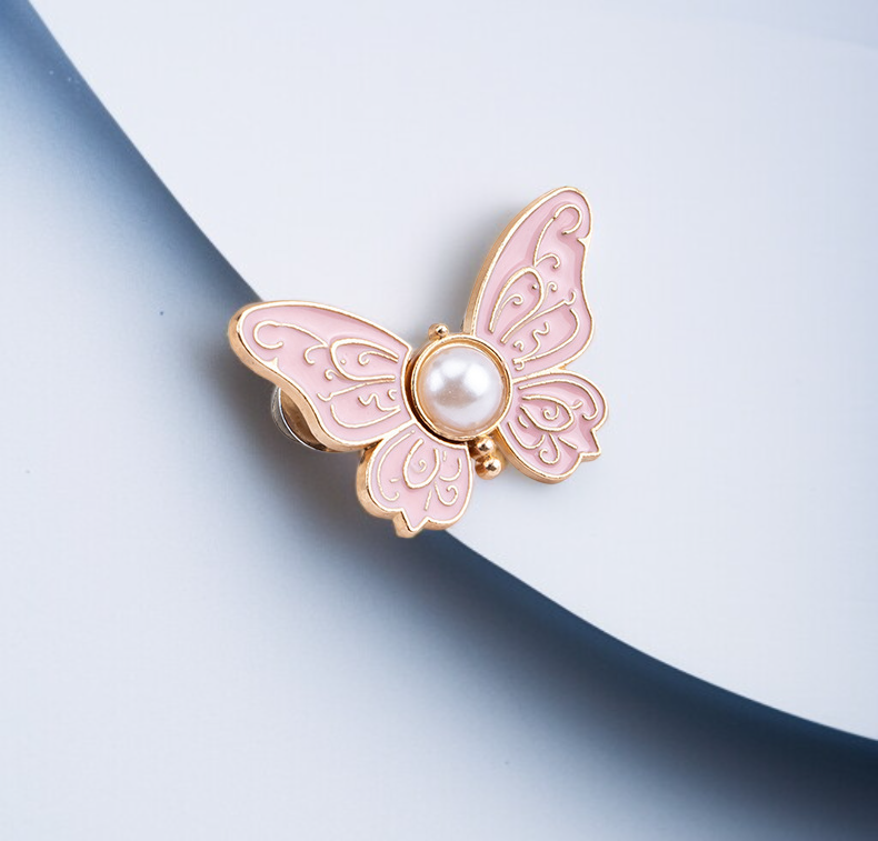Stylish butterfly-shaped waist buckle accessory