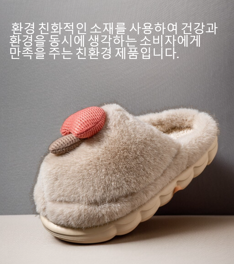 두꺼운 소재의 실용적인 가방 이미지