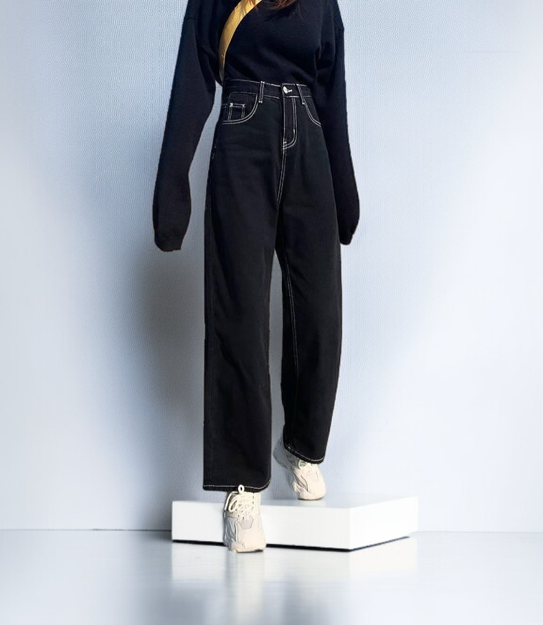 여성용 루즈핏 청바지 스타일링 예시