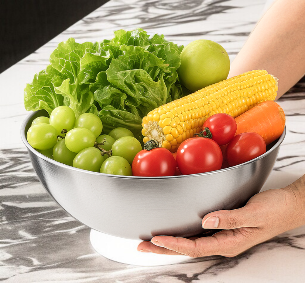 耐久性の高いステンレスボウルの質感