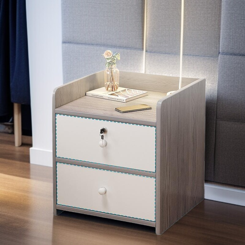 Schlichter Nachttisch mit kleinem Aufbewahrungsregal im modernen Stil