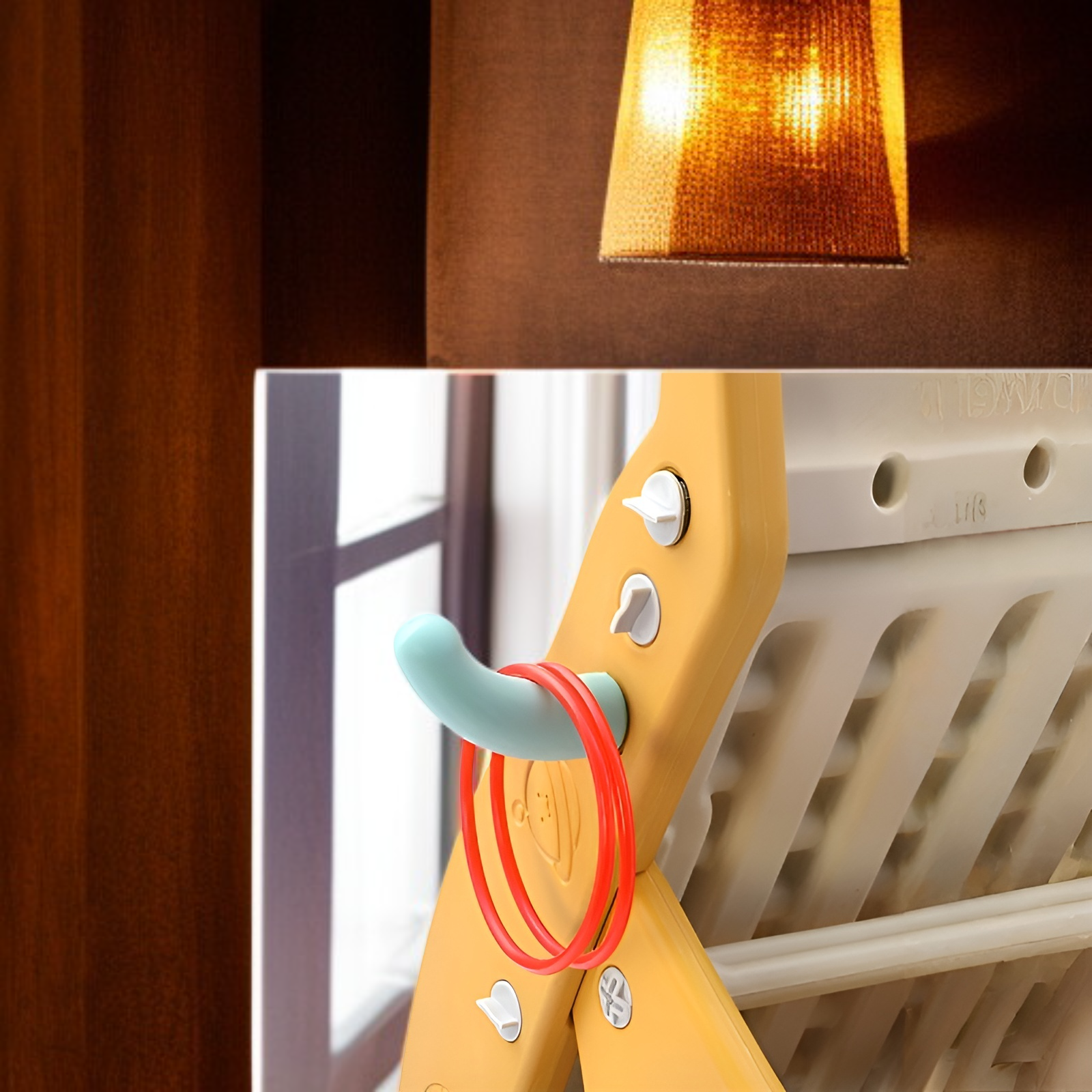 Strzelanie zjeżdżalni dla dzieci