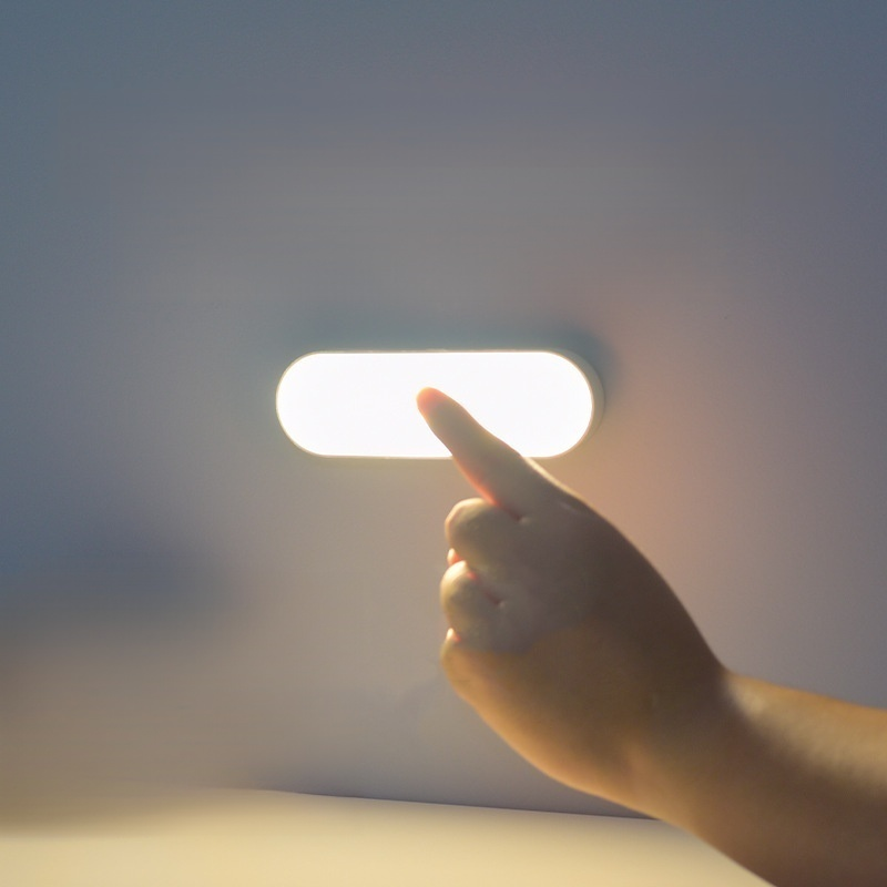 Dobíjecí noční světlo do domácnosti