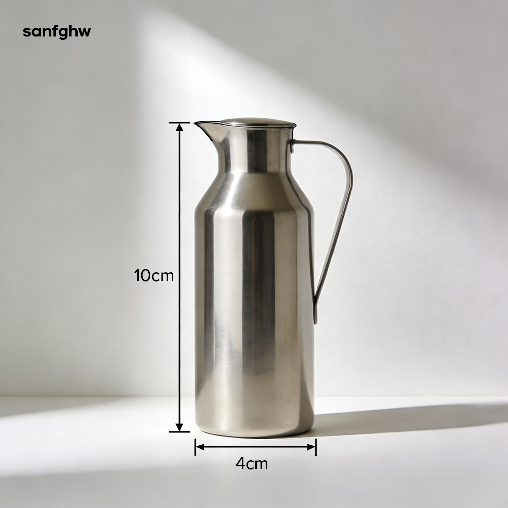 Auslaufsichere Ölflasche mit praktischem Ausgießer